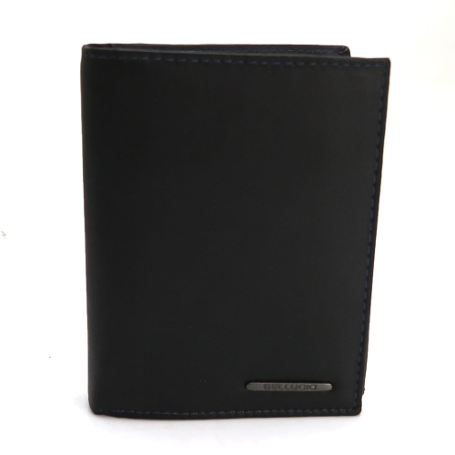 Skórzany portfel męski pionowy